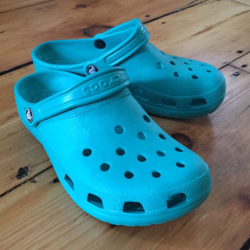 Teal Crocs - Woman’s 9